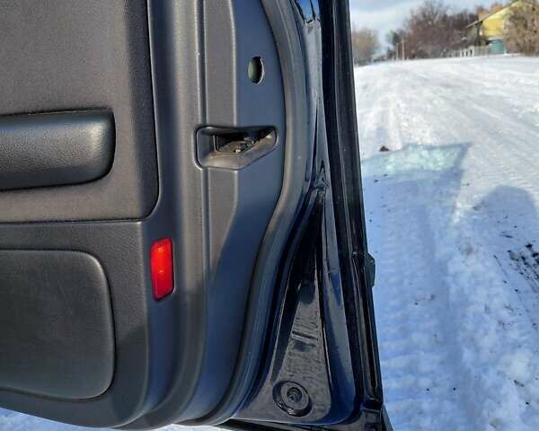 Чорний Ауді А4, об'ємом двигуна 2 л та пробігом 222 тис. км за 7000 $, фото 14 на Automoto.ua