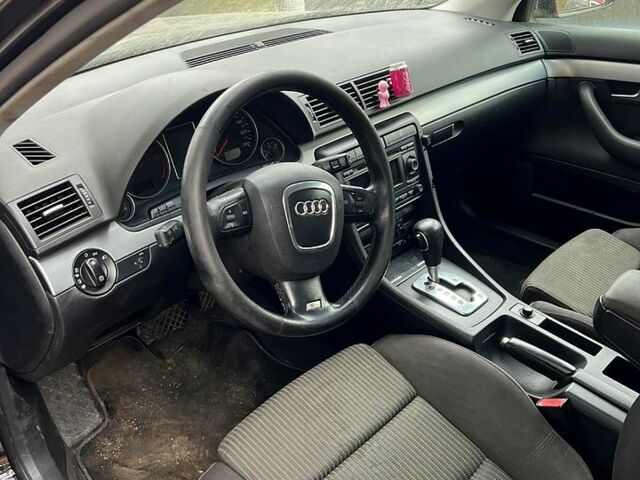 Черный Ауди А4, объемом двигателя 2.5 л и пробегом 320 тыс. км за 4750 $, фото 2 на Automoto.ua