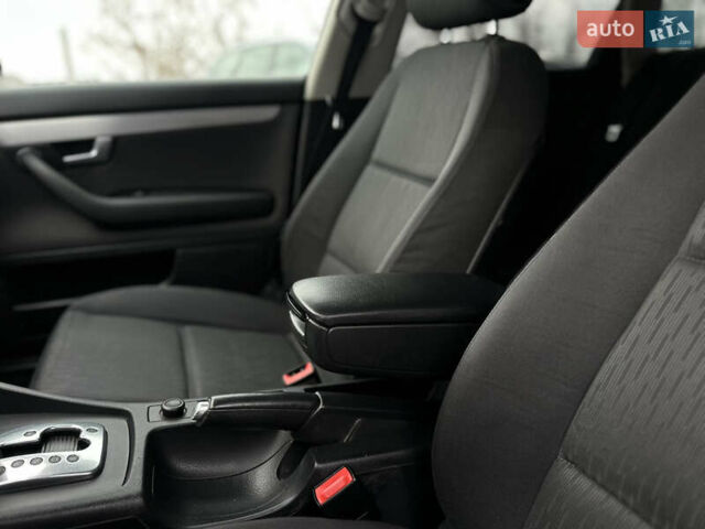 Чорний Ауді А4, об'ємом двигуна 2 л та пробігом 241 тис. км за 7200 $, фото 23 на Automoto.ua