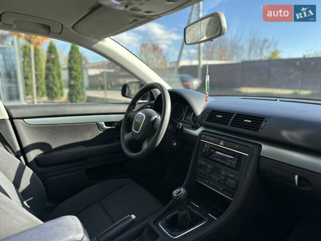 Ауди А4 2005 в Виннице на Automoto.ua Черный Ауди А4, объемом двигателя 1.6 л и пробегом 238 тыс. км за 6700 $, фото 42 на Automoto.ua