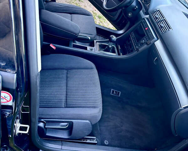 Черный Ауди А4, объемом двигателя 2.5 л и пробегом 406 тыс. км за 5000 $, фото 10 на Automoto.ua