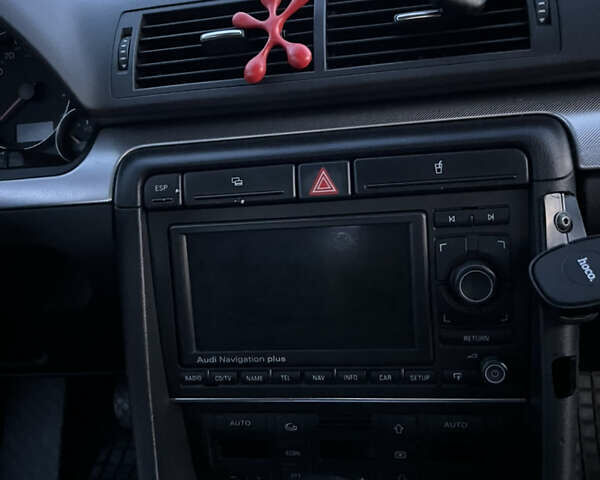 Чорний Ауді А4, об'ємом двигуна 2.97 л та пробігом 329 тис. км за 7000 $, фото 6 на Automoto.ua