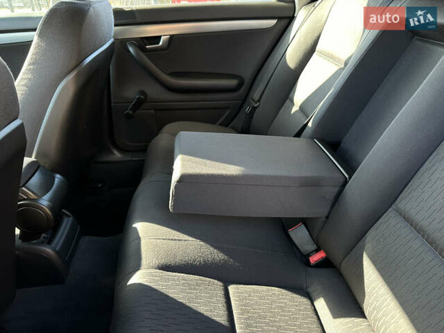 Ауди А4 2005 в Виннице на Automoto.ua Черный Ауди А4, объемом двигателя 1.6 л и пробегом 238 тыс. км за 6700 $, фото 35 на Automoto.ua