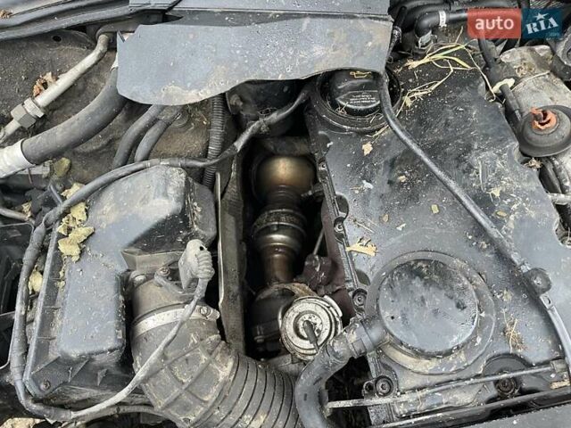 Черный Ауди А4, объемом двигателя 1.97 л и пробегом 270 тыс. км за 1600 $, фото 18 на Automoto.ua