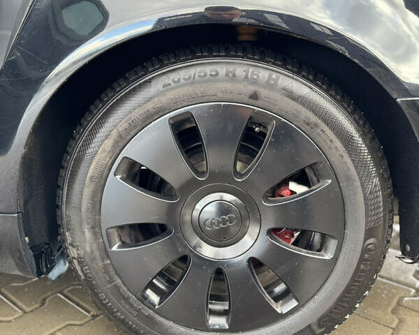 Черный Ауди А4, объемом двигателя 1.6 л и пробегом 326 тыс. км за 5450 $, фото 14 на Automoto.ua