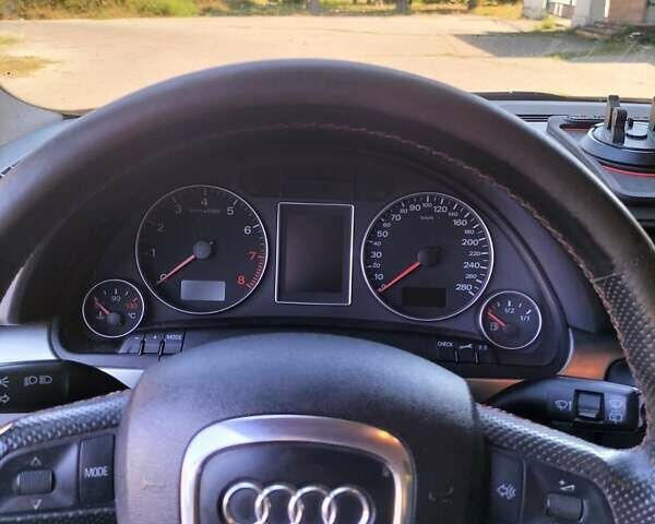 Чорний Ауді А4, об'ємом двигуна 2 л та пробігом 260 тис. км за 6100 $, фото 2 на Automoto.ua