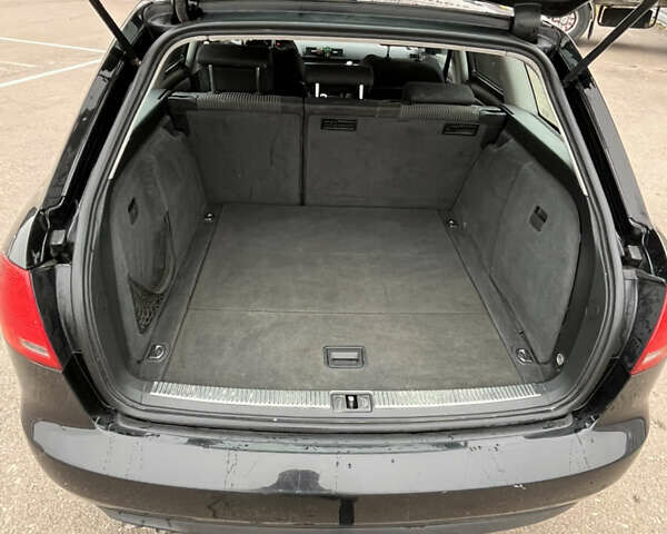 Чорний Ауді А4, об'ємом двигуна 2 л та пробігом 376 тис. км за 2850 $, фото 12 на Automoto.ua