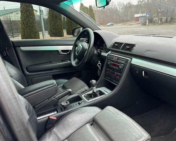 Черный Ауди А4, объемом двигателя 2 л и пробегом 442 тыс. км за 6450 $, фото 7 на Automoto.ua