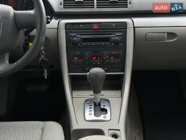 Черный Ауди А4, объемом двигателя 2 л и пробегом 337 тыс. км за 6200 $, фото 37 на Automoto.ua