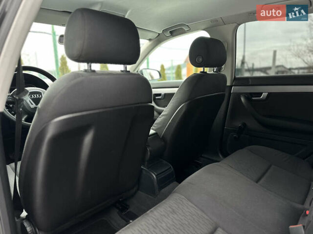 Чорний Ауді А4, об'ємом двигуна 2 л та пробігом 241 тис. км за 7200 $, фото 31 на Automoto.ua