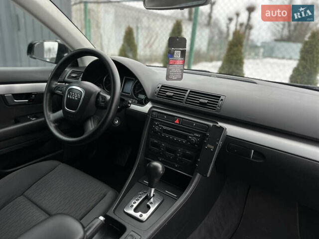 Чорний Ауді А4, об'ємом двигуна 2 л та пробігом 241 тис. км за 7200 $, фото 42 на Automoto.ua