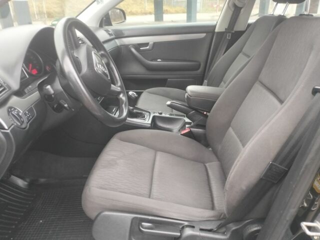 Черный Ауди А4, объемом двигателя 1 л и пробегом 257 тыс. км за 6100 $, фото 5 на Automoto.ua