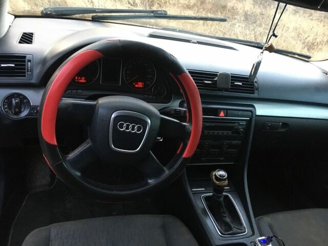 Черный Ауди А4, объемом двигателя 2 л и пробегом 3 тыс. км за 1500 $, фото 7 на Automoto.ua