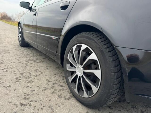 Черный Ауди А4, объемом двигателя 2 л и пробегом 300 тыс. км за 3500 $, фото 9 на Automoto.ua