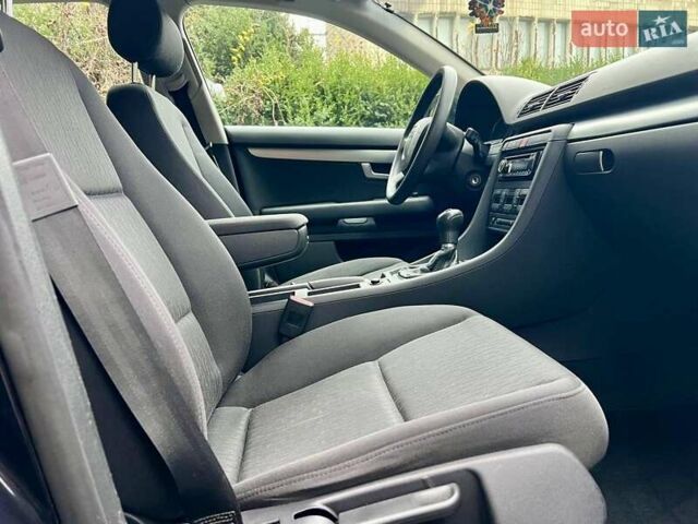 Чорний Ауді А4, об'ємом двигуна 1.8 л та пробігом 218 тис. км за 7650 $, фото 78 на Automoto.ua