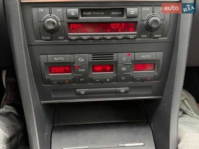 Черный Ауди А4, объемом двигателя 2 л и пробегом 238 тыс. км за 6700 $, фото 11 на Automoto.ua