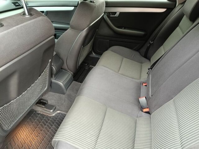 Чорний Ауді А4, об'ємом двигуна 2 л та пробігом 168 тис. км за 7800 $, фото 11 на Automoto.ua