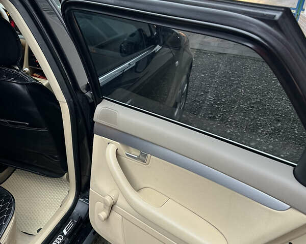 Черный Ауди А4, объемом двигателя 1.6 л и пробегом 210 тыс. км за 6300 $, фото 9 на Automoto.ua