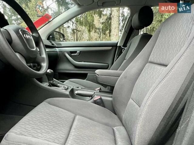 Чорний Ауді А4, об'ємом двигуна 1.8 л та пробігом 218 тис. км за 7650 $, фото 74 на Automoto.ua