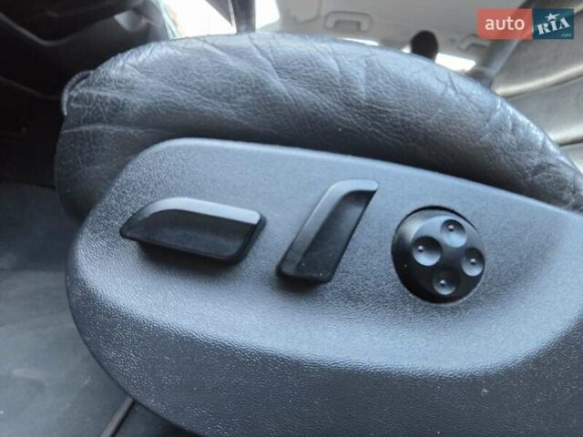 Черный Ауди А4, объемом двигателя 2.97 л и пробегом 320 тыс. км за 7900 $, фото 38 на Automoto.ua