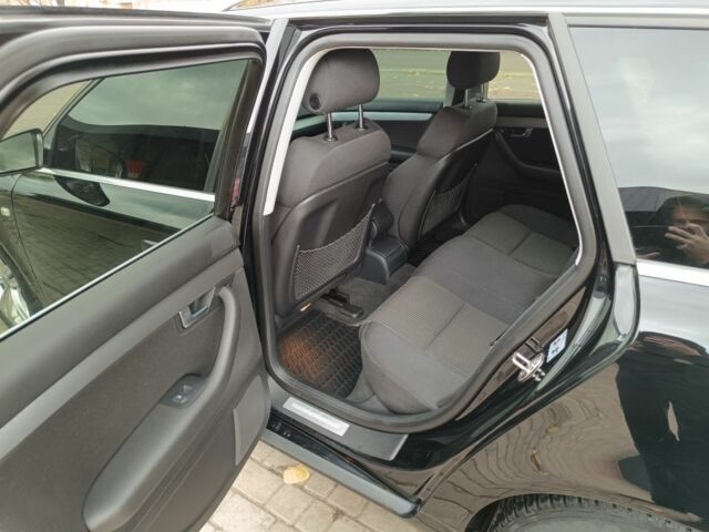 Чорний Ауді А4, об'ємом двигуна 2 л та пробігом 168 тис. км за 7800 $, фото 12 на Automoto.ua