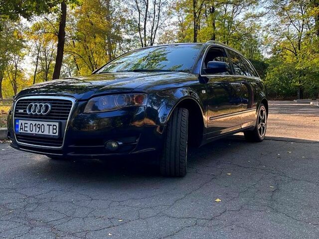 Черный Ауди А4, объемом двигателя 2 л и пробегом 295 тыс. км за 7299 $, фото 4 на Automoto.ua