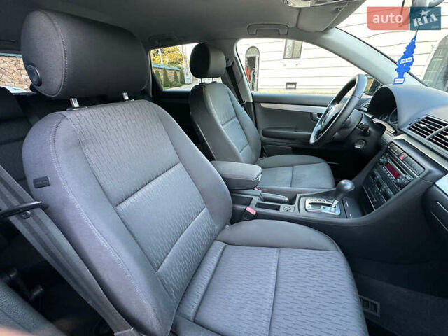 Чорний Ауді А4, об'ємом двигуна 1.8 л та пробігом 239 тис. км за 7500 $, фото 20 на Automoto.ua