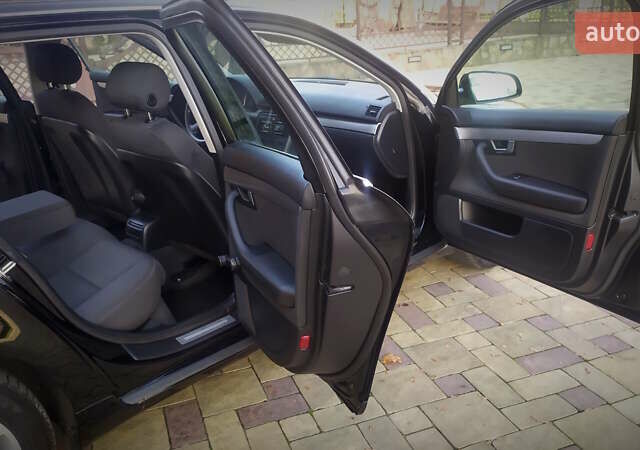 Черный Ауди А4, объемом двигателя 1.6 л и пробегом 200 тыс. км за 7400 $, фото 119 на Automoto.ua