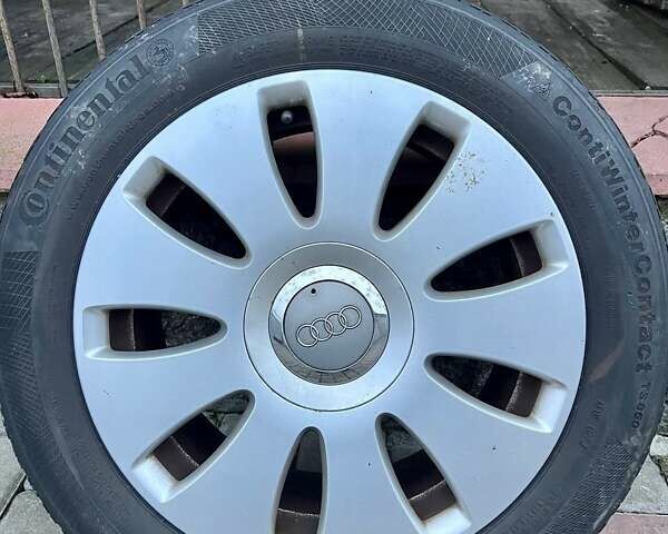 Чорний Ауді А4, об'ємом двигуна 1.8 л та пробігом 218 тис. км за 7650 $, фото 106 на Automoto.ua