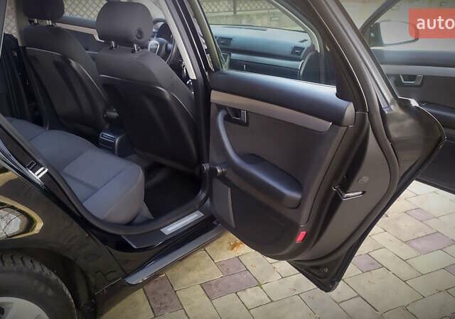 Чорний Ауді А4, об'ємом двигуна 1.6 л та пробігом 200 тис. км за 7700 $, фото 147 на Automoto.ua