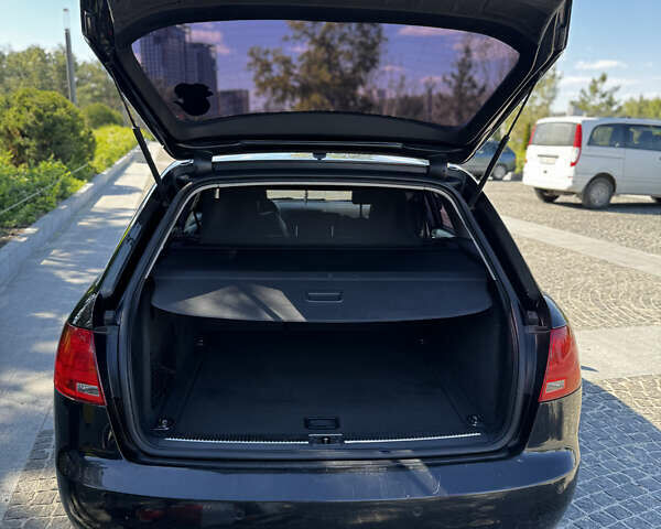 Черный Ауди А4, объемом двигателя 1.97 л и пробегом 219 тыс. км за 6700 $, фото 11 на Automoto.ua