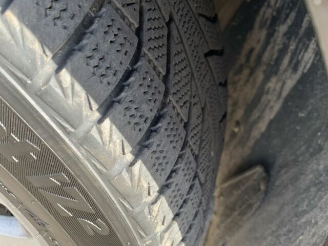 Чорний Ауді А4, об'ємом двигуна 1.6 л та пробігом 283 тис. км за 6900 $, фото 7 на Automoto.ua