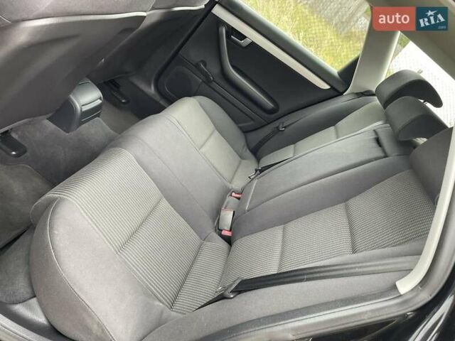 Чорний Ауді А4, об'ємом двигуна 1.8 л та пробігом 145 тис. км за 7650 $, фото 29 на Automoto.ua