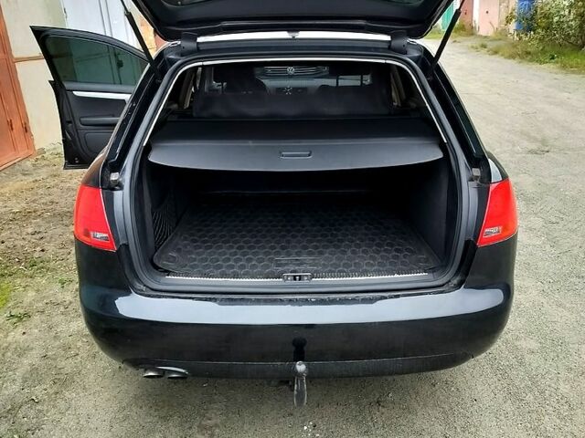 Чорний Ауді А4, об'ємом двигуна 1.9 л та пробігом 287 тис. км за 7200 $, фото 12 на Automoto.ua