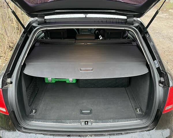 Черный Ауди А4, объемом двигателя 1.97 л и пробегом 400 тыс. км за 7900 $, фото 2 на Automoto.ua