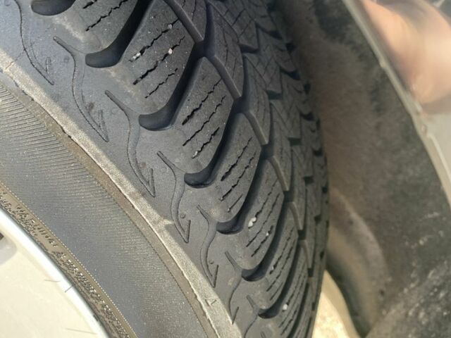 Чорний Ауді А4, об'ємом двигуна 1.6 л та пробігом 283 тис. км за 6900 $, фото 6 на Automoto.ua