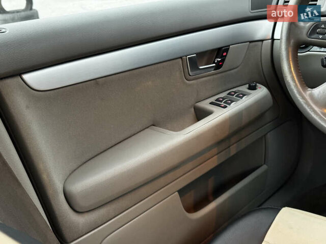 Чорний Ауді А4, об'ємом двигуна 2.5 л та пробігом 362 тис. км за 5999 $, фото 24 на Automoto.ua