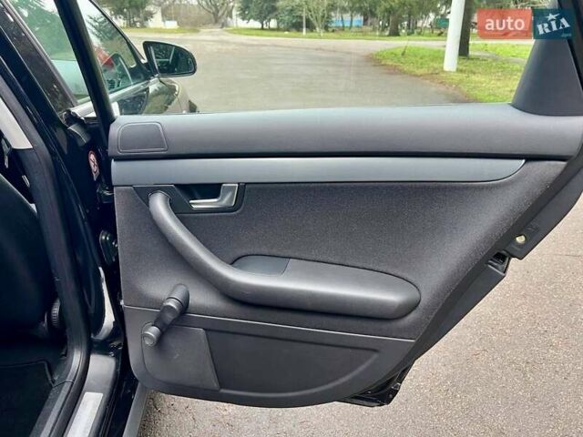 Чорний Ауді А4, об'ємом двигуна 1.8 л та пробігом 218 тис. км за 7650 $, фото 82 на Automoto.ua