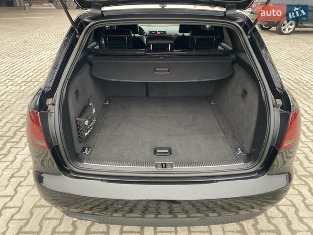 Черный Ауди А4, объемом двигателя 2 л и пробегом 333 тыс. км за 7000 $, фото 26 на Automoto.ua