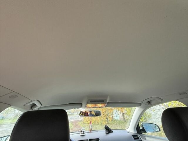 Ауди А4 2006 в Харькове на Automoto.ua Черный Ауди А4, объемом двигателя 2 л и пробегом 202 тыс. км за 7600 $, фото 15 на Automoto.ua