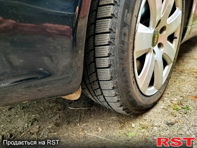 Чорний Ауді А4, об'ємом двигуна 1.9 л та пробігом 287 тис. км за 7200 $, фото 4 на Automoto.ua