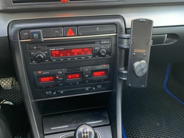 Чорний Ауді А4, об'ємом двигуна 1.6 л та пробігом 283 тис. км за 6900 $, фото 19 на Automoto.ua