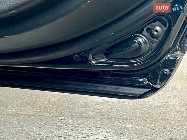 Чорний Ауді А4, об'ємом двигуна 1.8 л та пробігом 218 тис. км за 7650 $, фото 69 на Automoto.ua