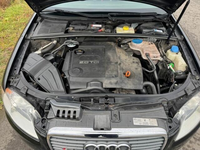 Черный Ауди А4, объемом двигателя 2 л и пробегом 300 тыс. км за 3500 $, фото 15 на Automoto.ua