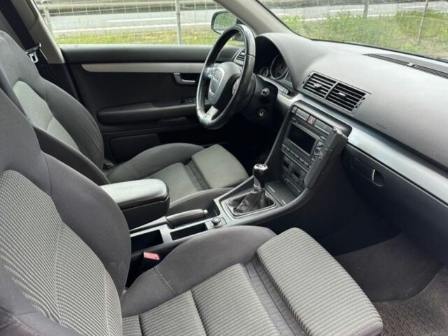 Чорний Ауді А4, об'ємом двигуна 0 л та пробігом 295 тис. км за 2500 $, фото 11 на Automoto.ua