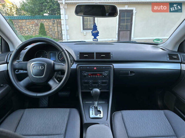 Чорний Ауді А4, об'ємом двигуна 1.8 л та пробігом 239 тис. км за 7500 $, фото 22 на Automoto.ua