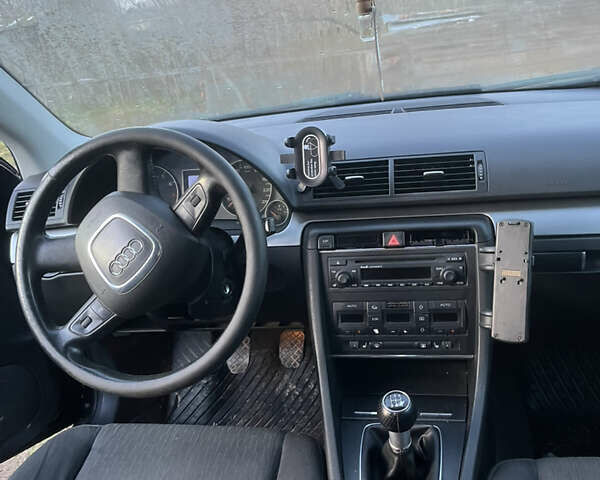 Чорний Ауді А4, об'ємом двигуна 1.8 л та пробігом 280 тис. км за 4000 $, фото 8 на Automoto.ua