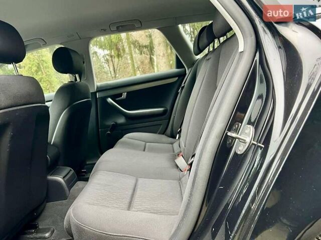 Чорний Ауді А4, об'ємом двигуна 1.8 л та пробігом 218 тис. км за 7650 $, фото 87 на Automoto.ua