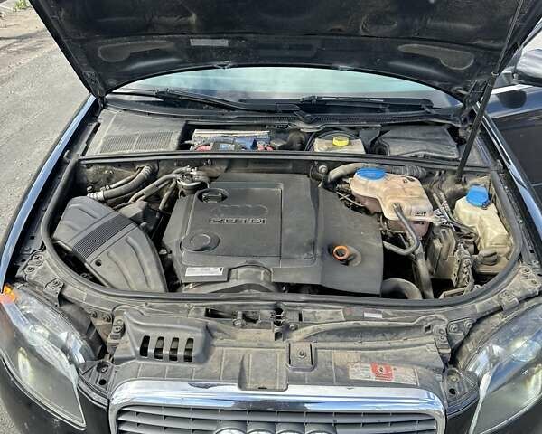 Чорний Ауді А4, об'ємом двигуна 1.97 л та пробігом 379 тис. км за 7499 $, фото 5 на Automoto.ua