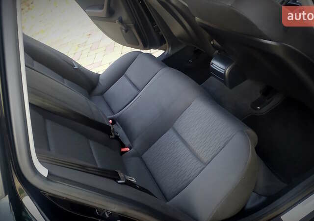 Чорний Ауді А4, об'ємом двигуна 1.6 л та пробігом 200 тис. км за 7700 $, фото 151 на Automoto.ua